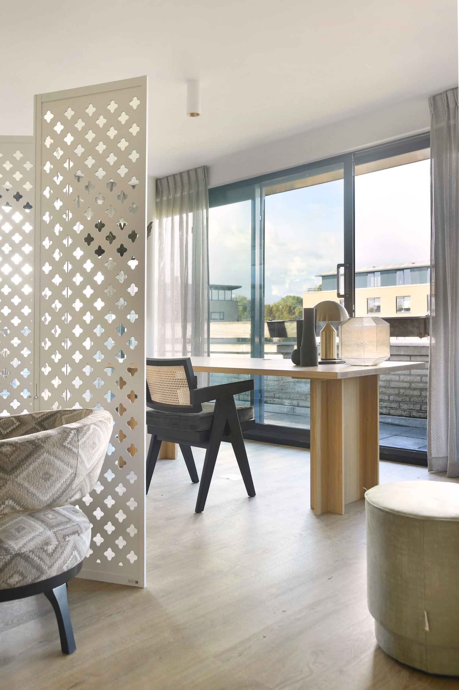 Largo-Lange plank-501323-Fotografie Jaro van Meerten-Design Lasut en Braun (3)