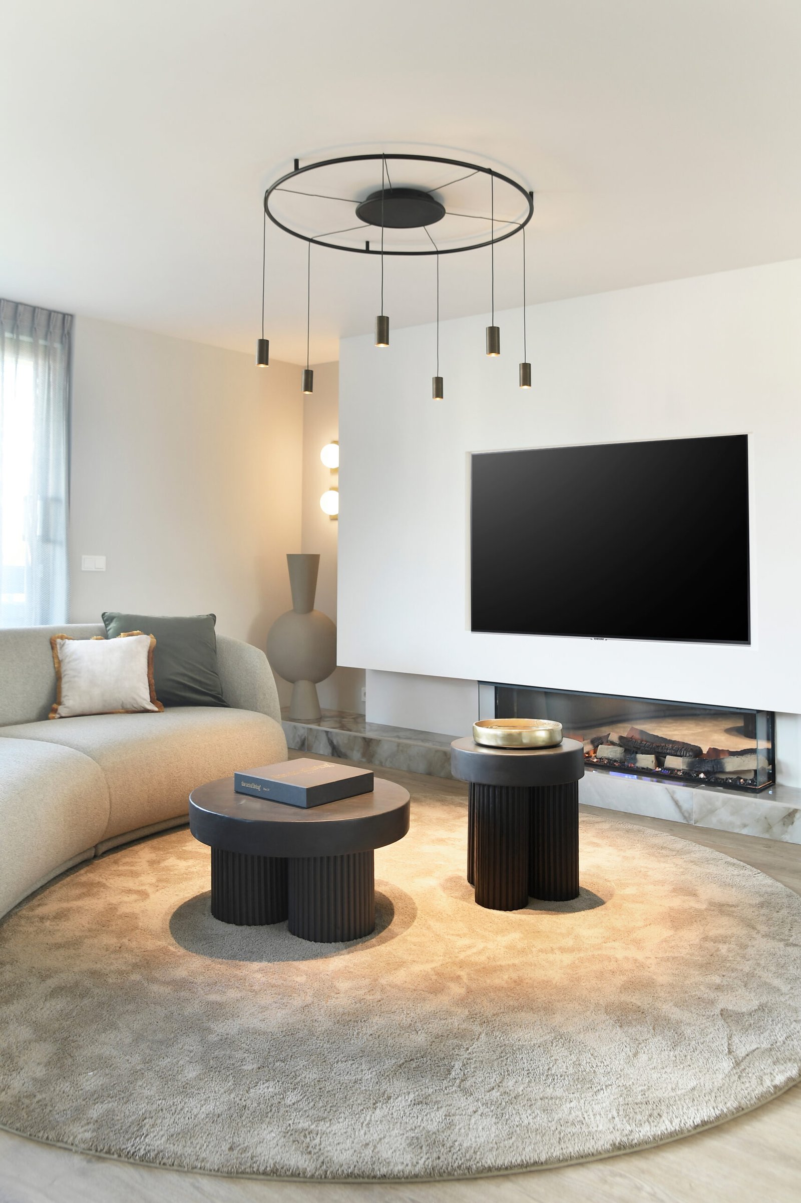 Largo-Lange plank-501323-Fotografie Jaro van Meerten-Design Lasut en Braun (5)