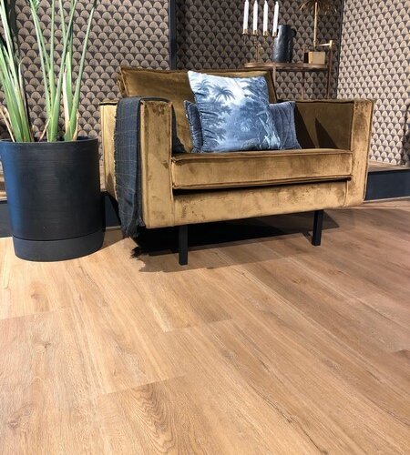 Authentic Rigid 5802 Classic Oak Natural